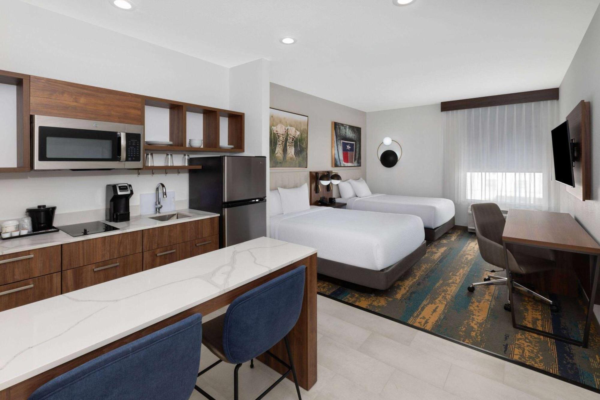 La Quinta Inn & Suites By Wyndham San Antonio At The Rim Ngoại thất bức ảnh